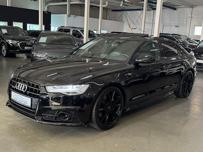 Mythosschwarz metallic Gebraucht 2017 Audi A6 Black Edition Limousine | 29.890 € - Bild 1/4