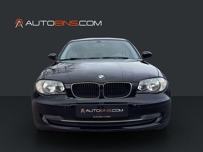 Gebraucht BMW 118 Advantage 143 PS (105 kW) 2010 Schwarz Kleinwagen