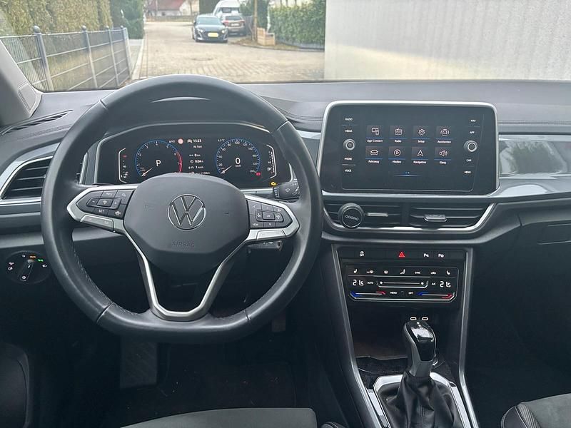 Gebraucht VW T-Roc Style 150 PS (110 kW) 2023 Weiß SUV