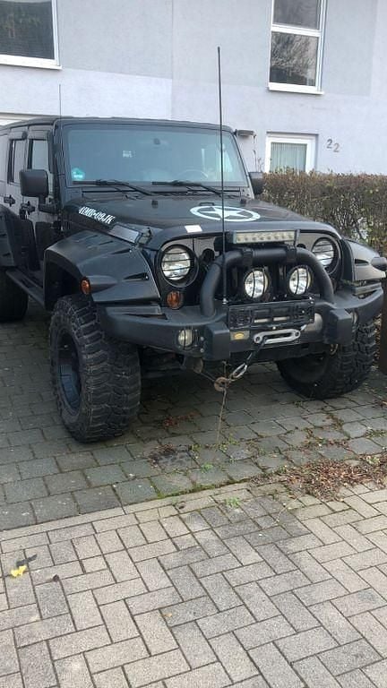 Schwarz Gebraucht 2009 Jeep Wrangler Unlimited Rubicon SUV | 18.995 € (Superpreis) - Bild 1/1