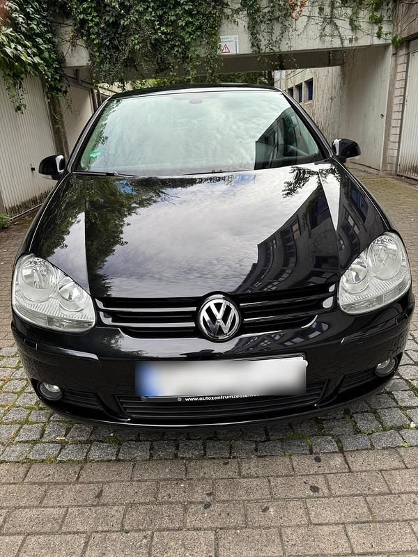 Schwarz Gebraucht 2008 VW Golf United Limousine | 6.850 € (Teuer) - Bild 1/4