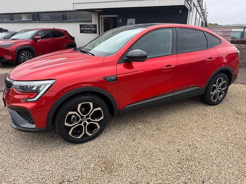 Rot Gebraucht 2024 Renault Arkana Esprit Alpine SUV | 24.900 € (Guter Preis) - Bild 1/4