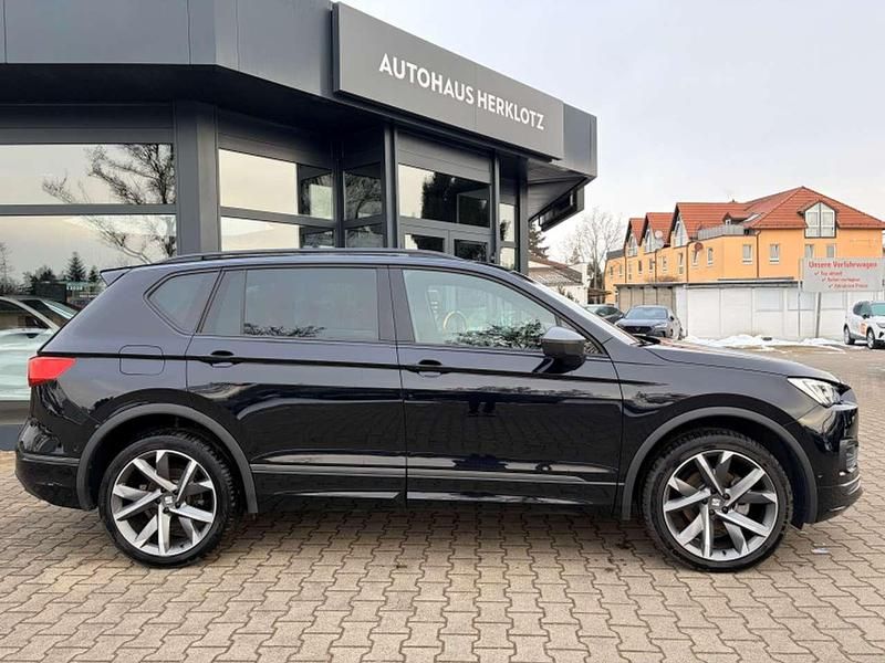 Gebraucht Seat Tarraco Beats 150 PS (110 kW) 2023 Deep black metallic (metallic) SUV