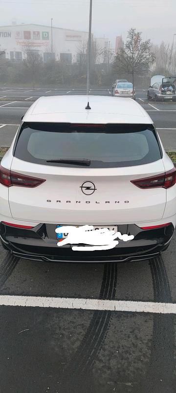 Weiß Gebraucht 2024 Opel Grandland X SUV | 22.900 € (Guter Preis) - Bild 1/4