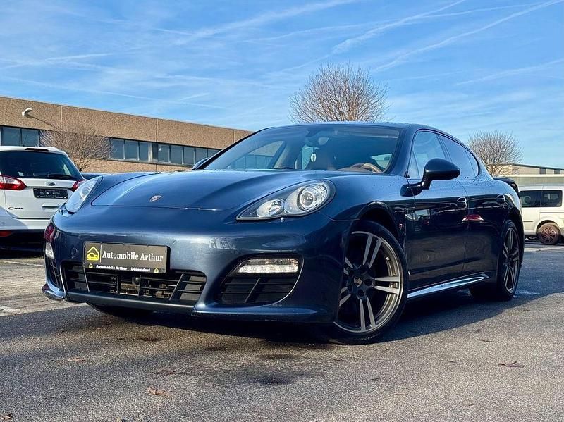 Gebraucht Porsche Panamera 4S 400 PS (294 kW) 2012 Blau Limousine
