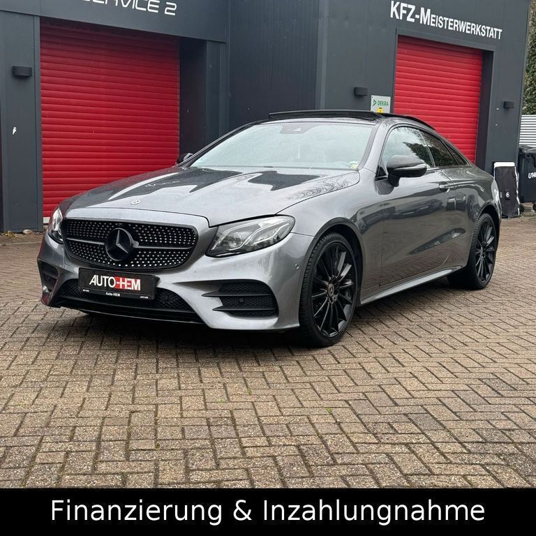 Grau Gebraucht 2018 Mercedes E220 AMG Coupé | 37.900 € (Fairer Preis) - Bild 1/4