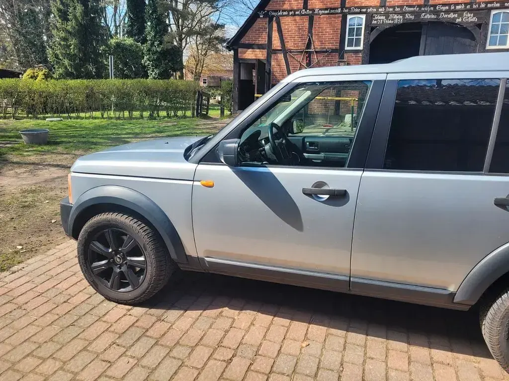 Gebraucht Land Rover Discovery 190 PS (139 kW) 2007 Silber SUV