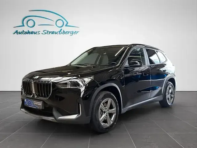Gebraucht BMW X1 Performance 163 PS (119 kW) 2024 Schwarzkeine angabe SUV