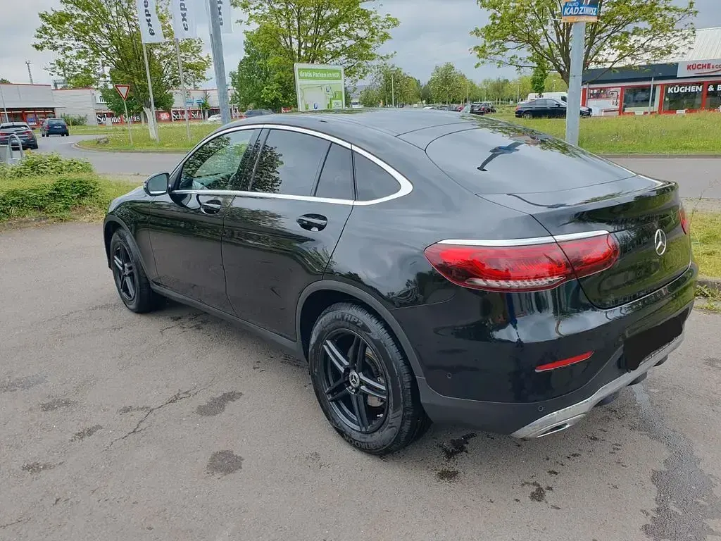 Gebraucht Mercedes GLC200 197 PS (144 kW) 2020 Schwarz SUV