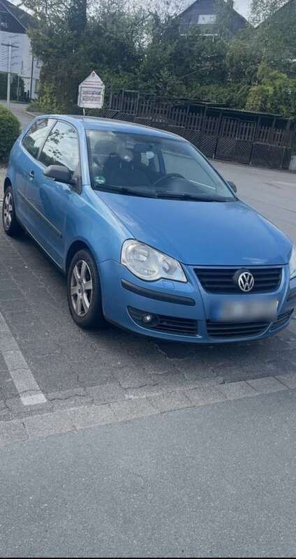 Blau Gebraucht 2007 VW Polo Limousine | 2.450 € (Fairer Preis) - Bild 1/4