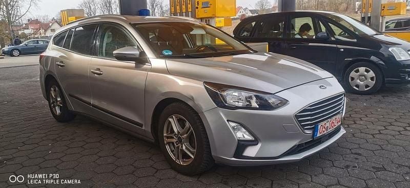 Gebraucht Ford Focus Cool & Connect 120 PS (88 kW) 2020 Silber Kombi