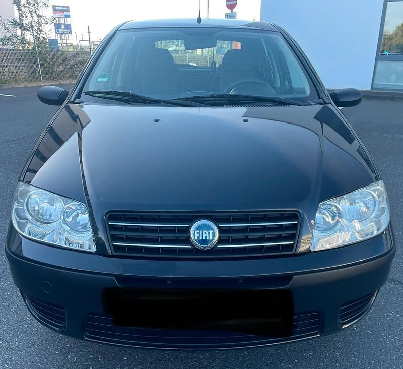 Schwarz Gebraucht 2007 Fiat Punto Kleinwagen | 2.200 € (Etwas zu teuer) - Bild 1/4