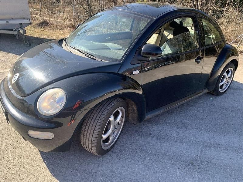 Schwarz Gebraucht 1999 VW Beetle Kleinwagen | 1.890 € (Fairer Preis) - Bild 1/4