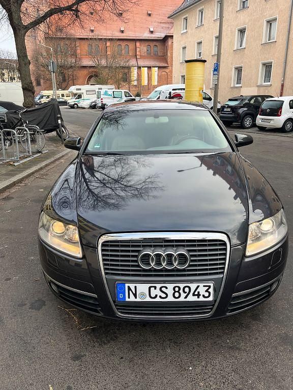 Grau Gebraucht 2006 Audi A6 Ambiente Limousine | 5.999 € (Etwas zu teuer) - Bild 1/4