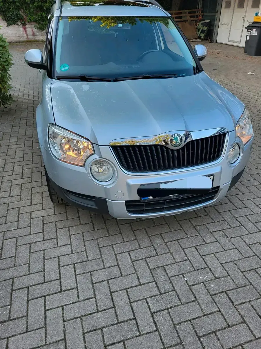 Gebraucht Skoda Yeti 105 PS (77 kW) 2014 Silber SUV