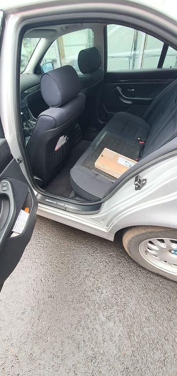 Gebraucht BMW 523 170 PS (125 kW) 2000 Silber Limousine