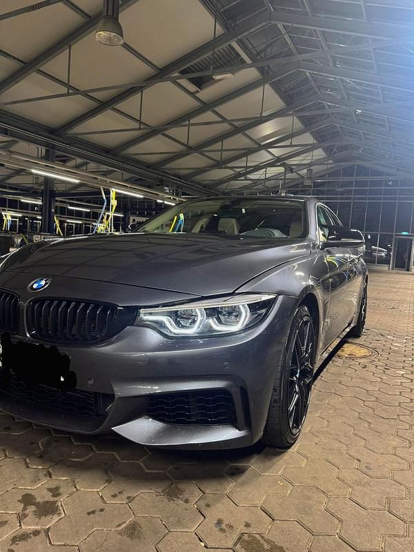 Grau Gebraucht 2019 BMW 430 M Sport Coupé | 22.500 € (Fairer Preis) - Bild 1/4