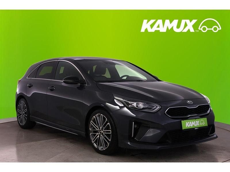 Grau Gebraucht 2022 Kia Ceed GT GT-Line Limousine | 22.850 € (Etwas zu teuer) - Bild 1/3