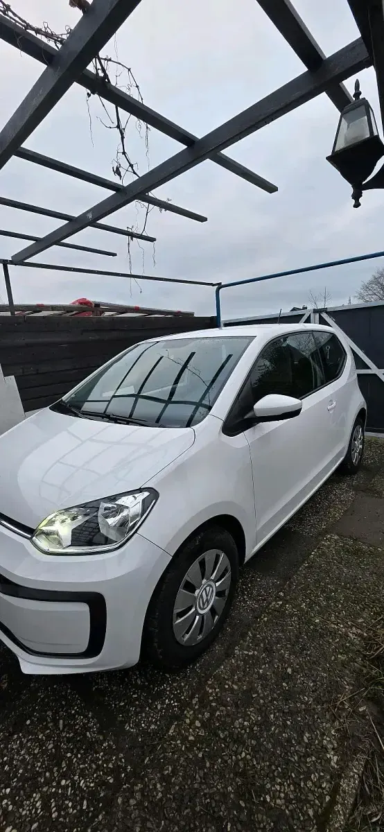 Gebraucht VW up! 65 PS (47 kW) 2018 Weiß Kleinwagen
