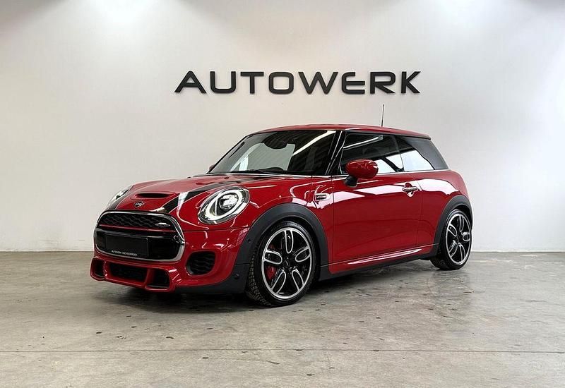 Gebraucht Mini John Cooper Works 231 PS (169 kW) 2020 Rot Kleinwagen