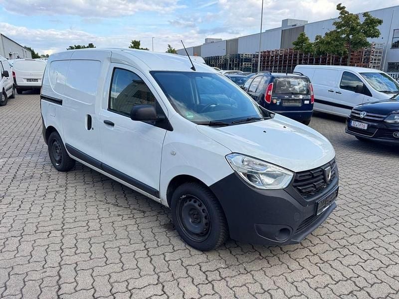 Gebraucht Dacia Dokker Comfort 102 PS (75 kW) 2021 Weiß Van / Kleinbus