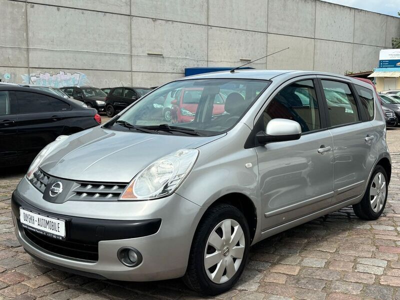 Silber Gebraucht 2007 Nissan Note Acenta Van / Kleinbus | 1.980 € (Guter Preis) - Bild 1/4