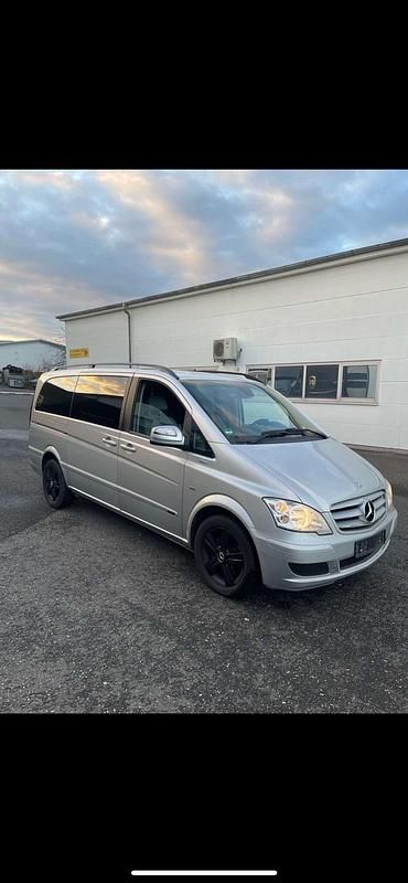 Gebraucht Mercedes Viano 224 PS (164 kW) 2013 Silber Van / Kleinbus
