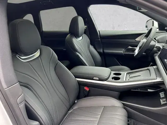 Gebraucht XPENG G9 RWD Long Range 230 kW (313 PS) 2026 Weiß SUV