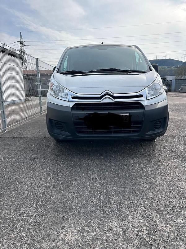 Gebraucht Citroën Jumpy 128 PS (94 kW) 2016 Weiß Van / Kleinbus