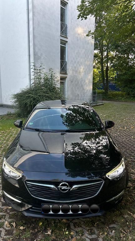 Schwarz Gebraucht 2017 Opel Insignia Dynamic Limousine | 16.200 € (Teuer) - Bild 1/4