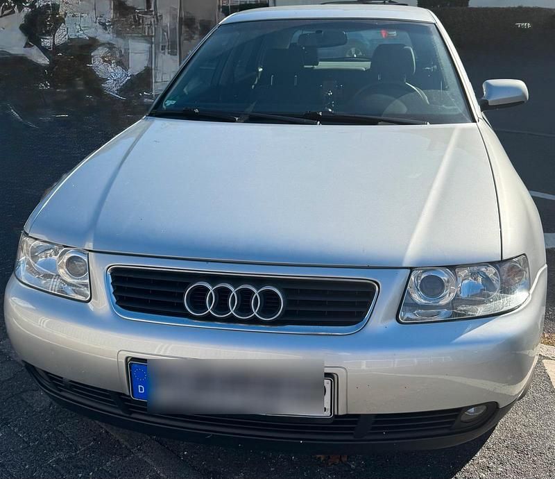 Silber Gebraucht 2002 Audi A3 Kleinwagen | 3.999 € - Bild 1/4