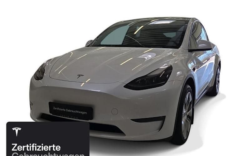 Gebraucht Tesla Model Y 273 kW (372 PS) 2023 Weiß SUV