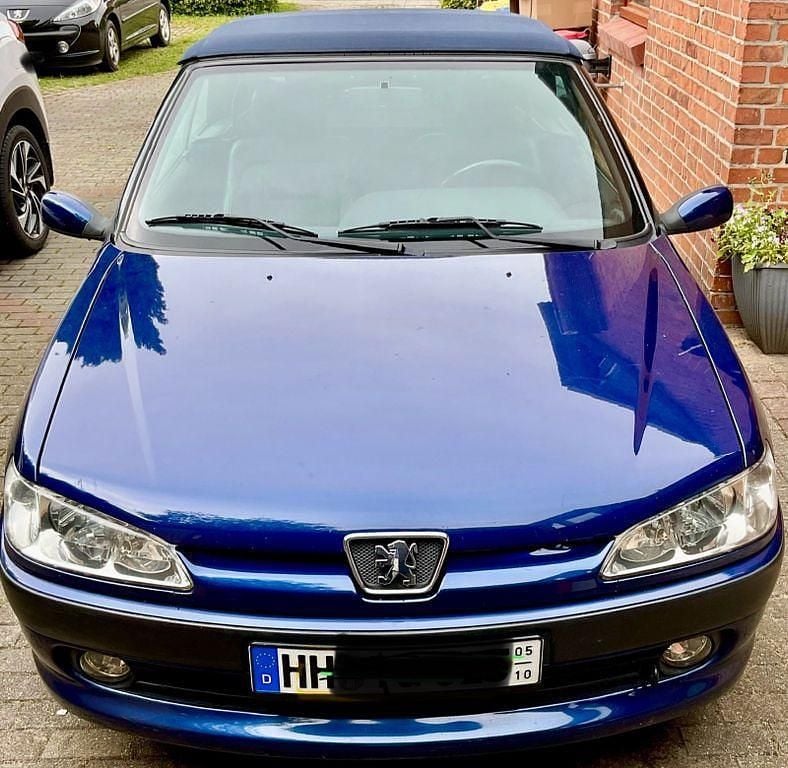 Gebraucht Peugeot 306 Cabriolet 89 PS (65 kW) 2000 Blau Cabrio