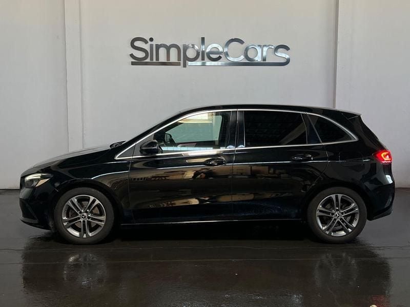 Gebraucht Mercedes B200 150 PS (110 kW) 2021 Schwarz Van / Kleinbus
