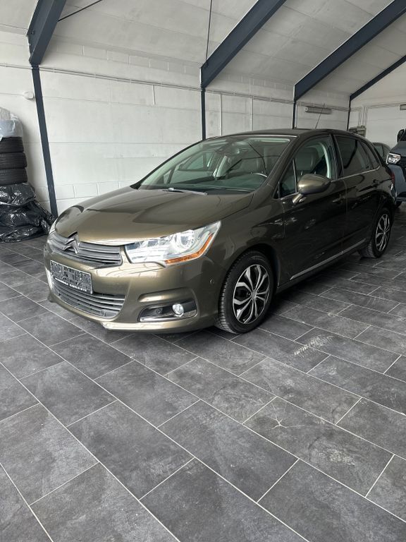 Braun Gebraucht 2013 Citroën C4 Exclusive Limousine | 4.999 € (Fairer Preis) - Bild 1/4