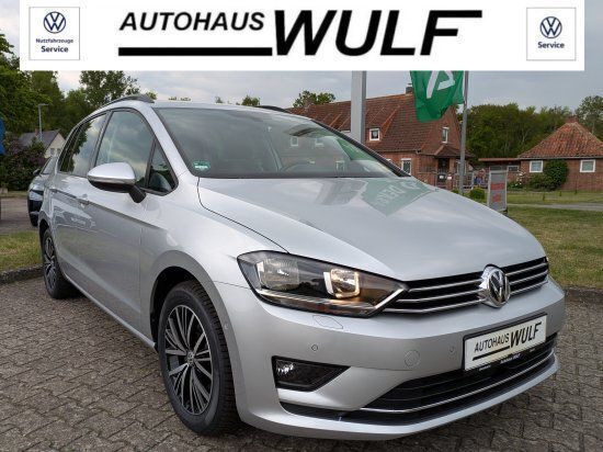 Silber Gebraucht 2016 VW Golf Sportsvan Allstar Van / Kleinbus | 12.990 € (Guter Preis) - Bild 1/4