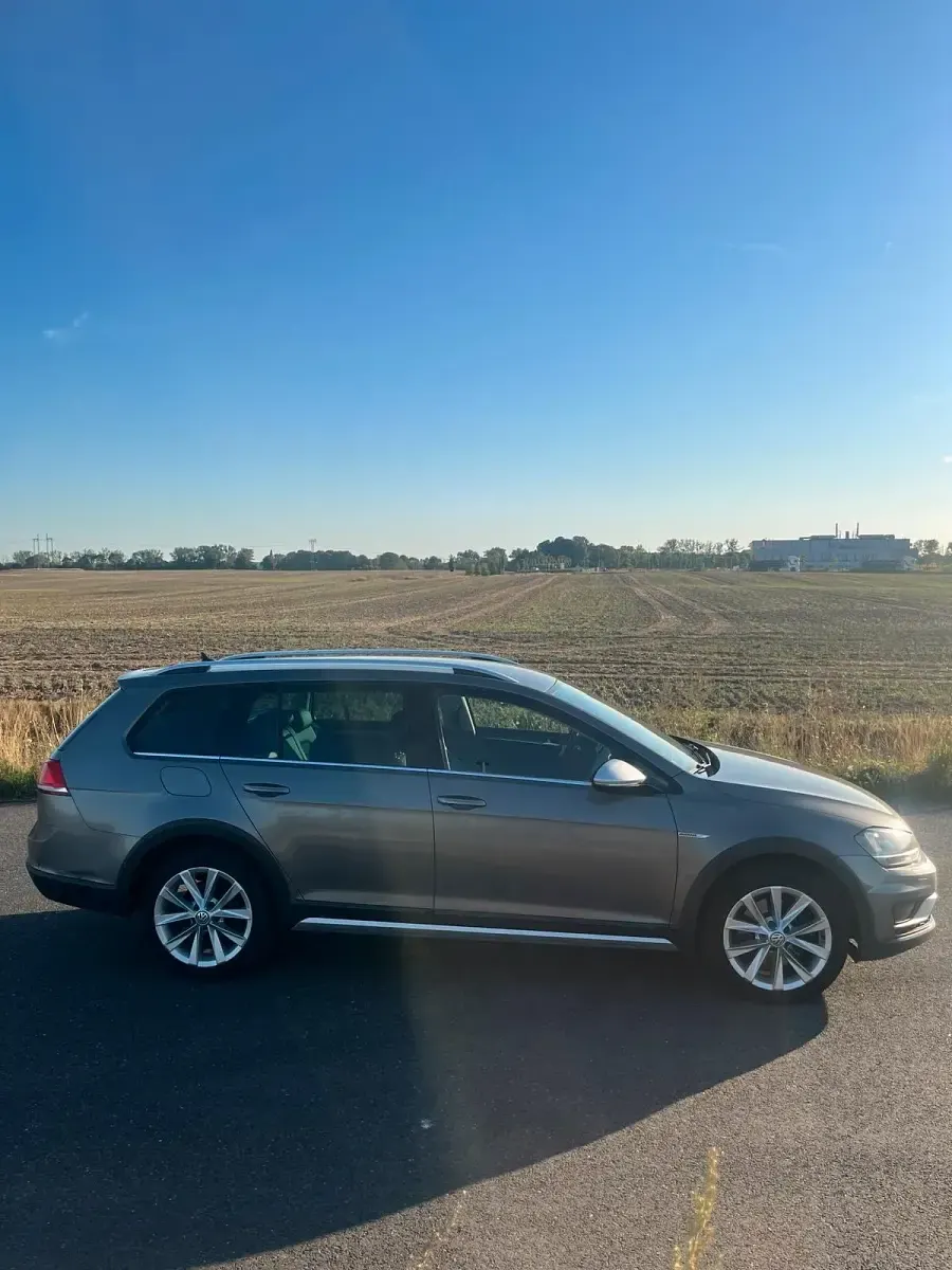 Gebraucht VW Golf VII 184 PS (135 kW) 2015 Silber Kombi