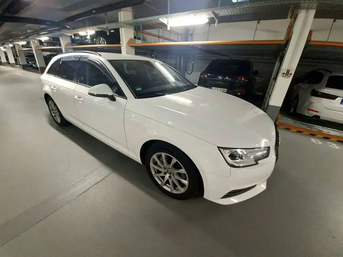 Gebraucht Audi A4 190 PS (139 kW) 2018 Kombi