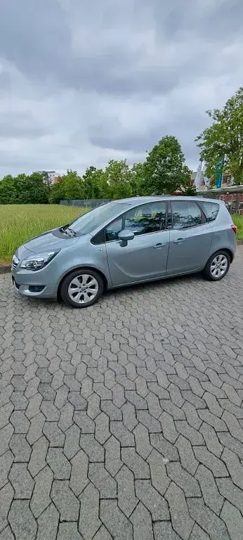 Gebraucht Opel Meriva Innovation 120 PS (88 kW) 2014 Grau Van / Kleinbus
