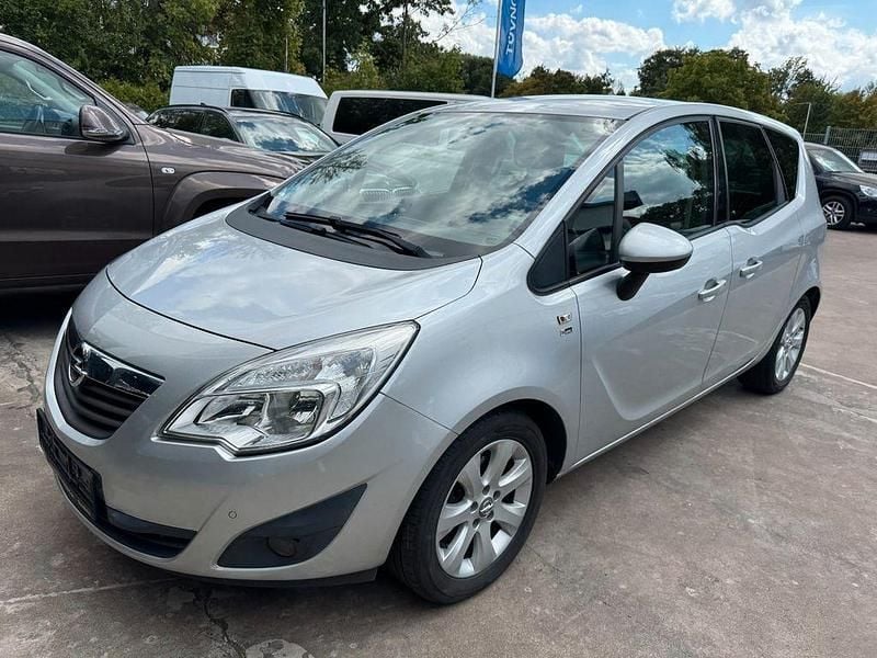 Silber Gebraucht 2012 Opel Meriva Van / Kleinbus | 3.350 € (Superpreis) - Bild 1/4