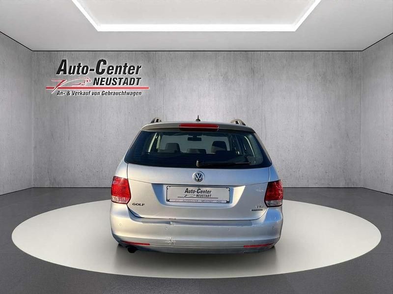 Second-hand VW Golf VII Comfortline 105 CP (77 kW) 2012 Argintiu Break