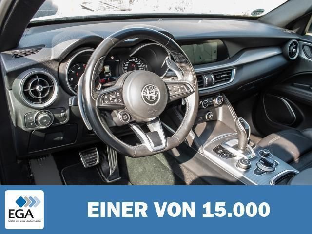 Gebraucht Alfa Romeo Stelvio Veloce 209 PS (153 kW) 2022 Silber SUV