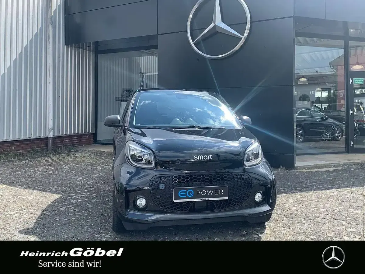 Gebraucht Smart ForTwo Electric Drive Passion 60 kW (82 PS) 2024 Bodypanels in black Coupé