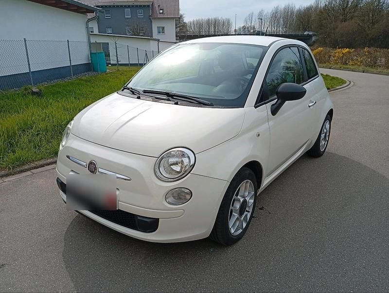 Gebraucht Fiat 500 69 PS (50 kW) 2011 Weiß Kleinwagen