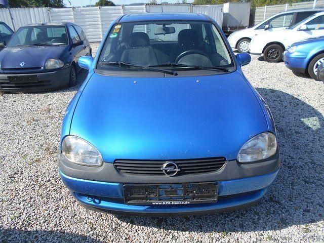 Gebraucht Opel Corsa Edition 65 PS (47 kW) 1999 Blau metallic Limousine