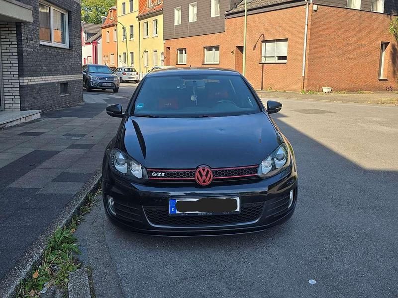 Schwarz Gebraucht 2012 VW Golf VII GTI Limousine | 12.000 € (Guter Preis) - Bild 1/4