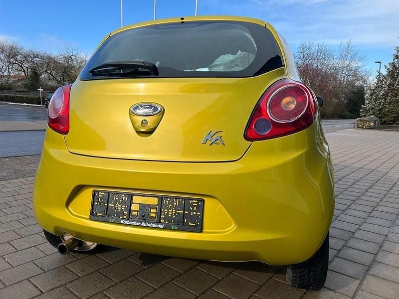 Gebraucht Ford Ka 69 PS (50 kW) 2015 Gold Kleinwagen