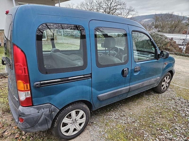 Gebraucht Renault Kangoo Authentique 58 PS (42 kW) 2003 Van / Kleinbus