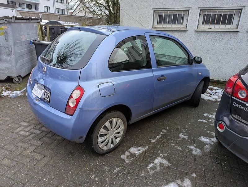 Gebraucht Nissan Micra 65 PS (47 kW) 2004 Blau Kleinwagen