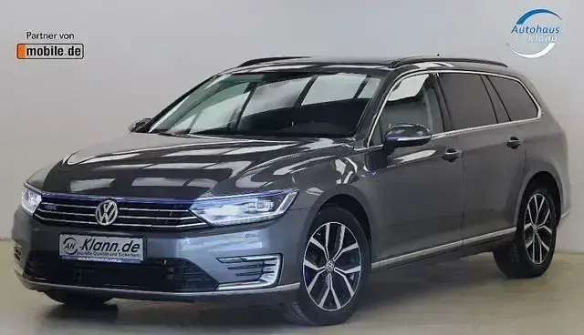 Gebraucht VW Passat GTE 218 PS (160 kW) 2017 Grau Kombi